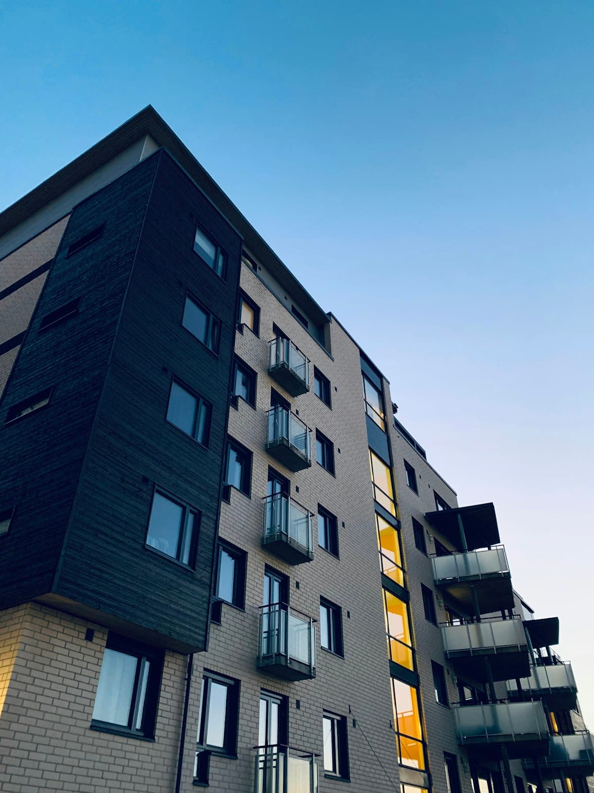 Mid-rise construction — $4.2M construction facility — 8-townhouse project